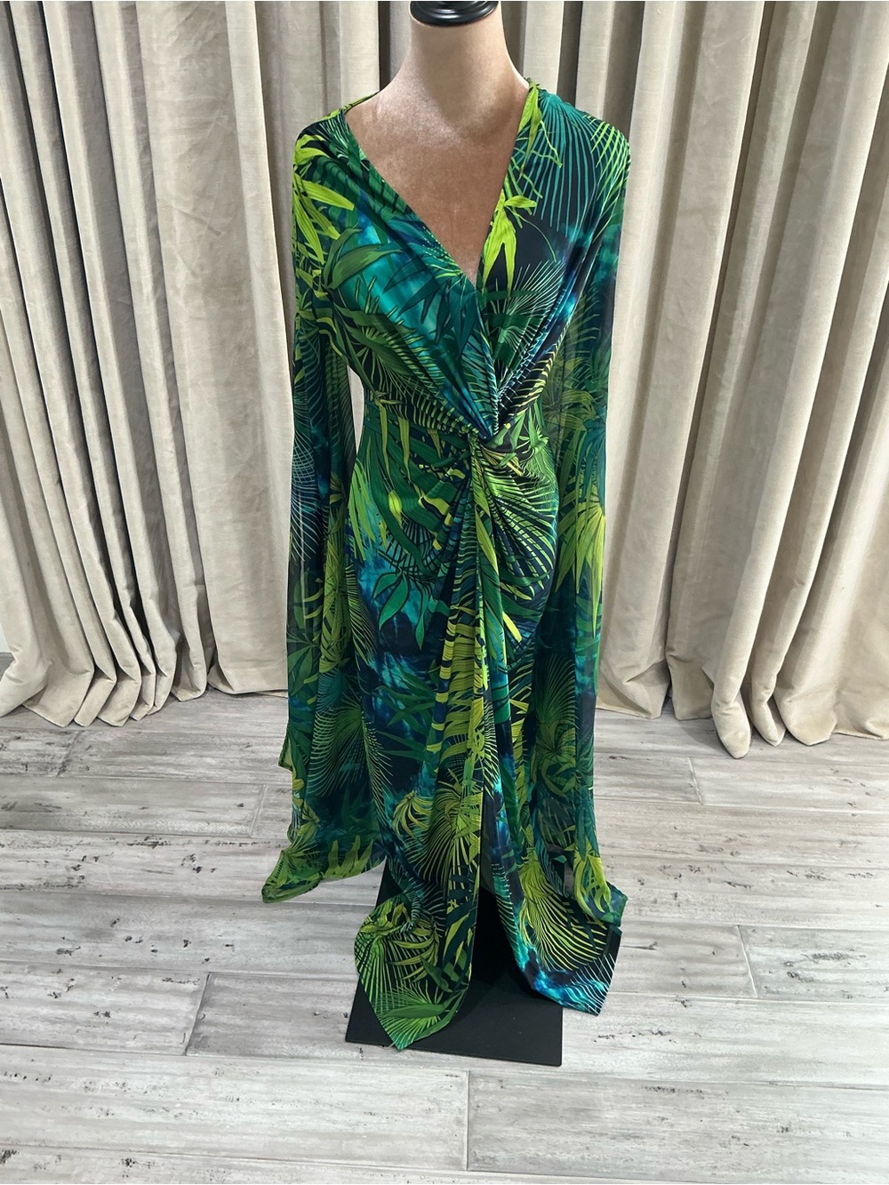 VENUS Green Tropical Leaf Wrap Maxi Dress